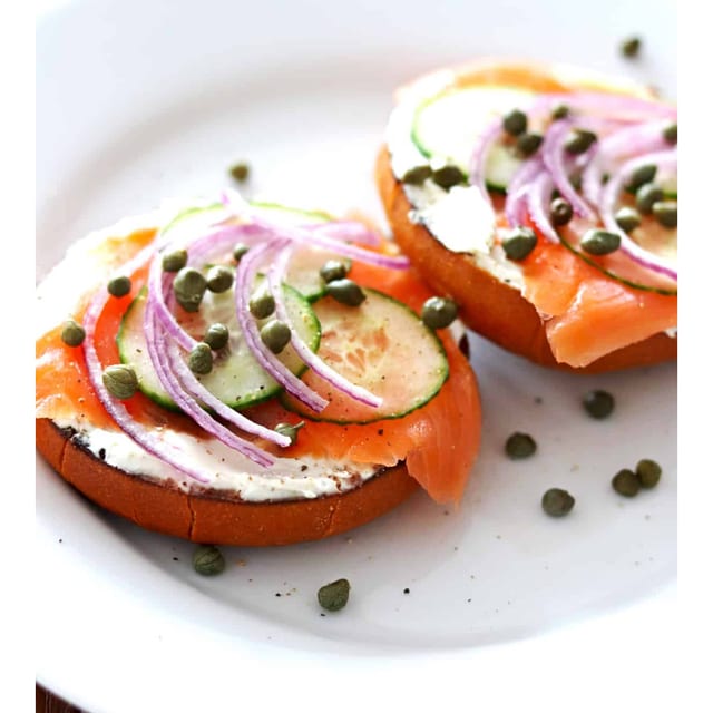 John's Famous Nova Sandwich (Bagel).